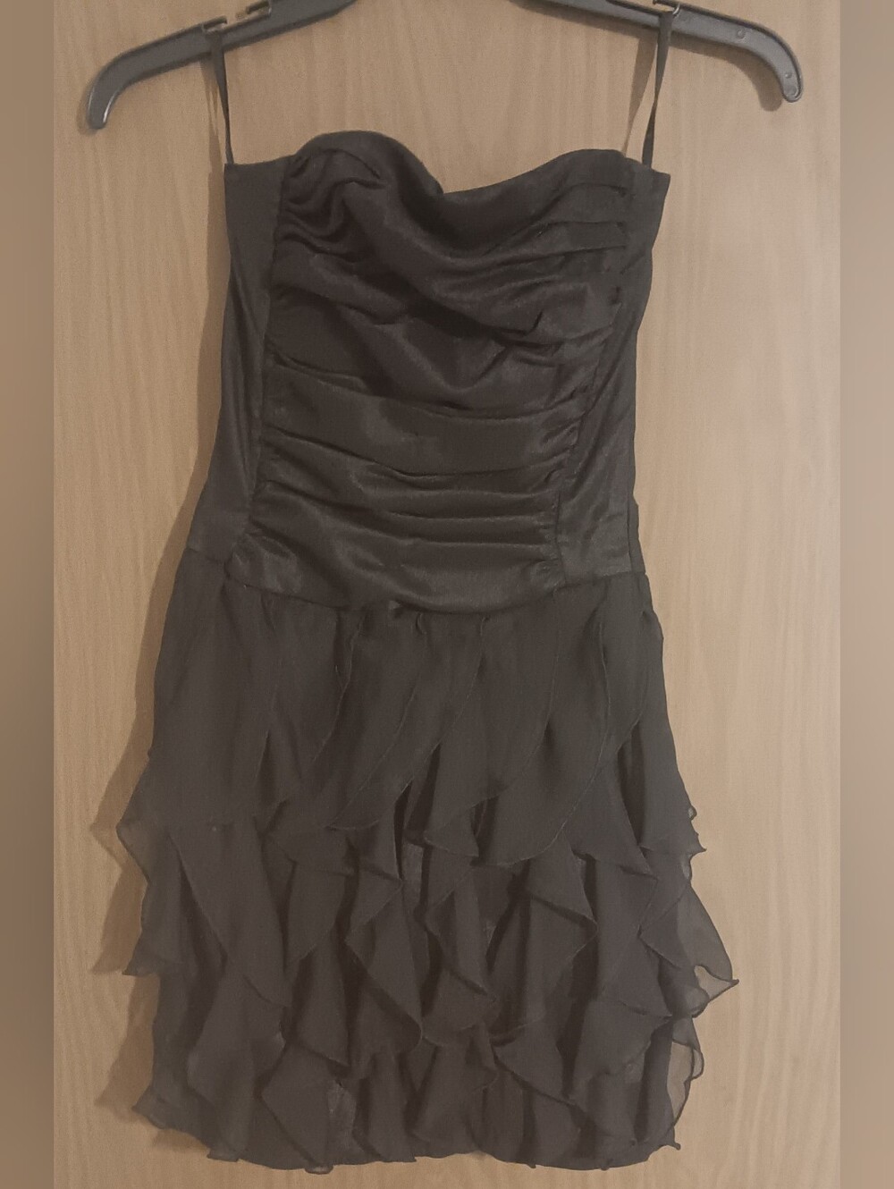 Cache Black Tiered Ruffle Strapless Dress Size 2